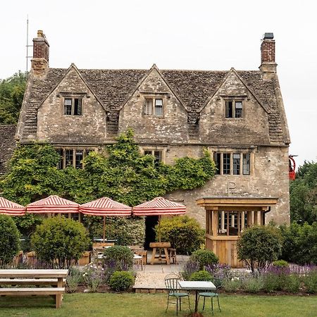 Отель The Double Red Duke, Cotswolds Уитни Экстерьер фото