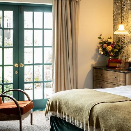 Отель The Double Red Duke, Cotswolds Уитни Экстерьер фото