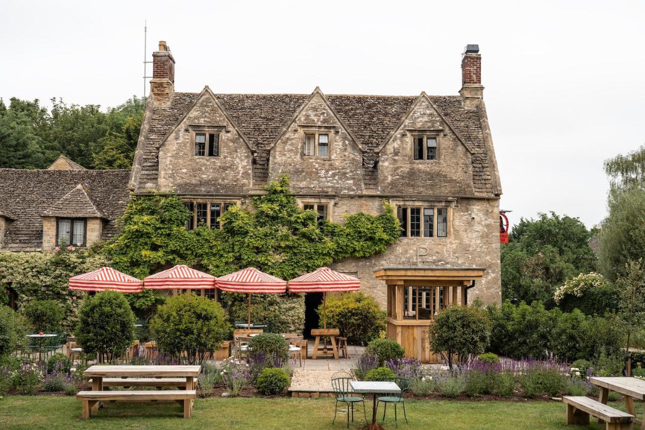 Отель The Double Red Duke, Cotswolds Уитни Экстерьер фото