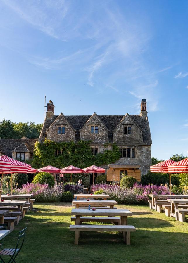 Отель The Double Red Duke, Cotswolds Уитни Экстерьер фото