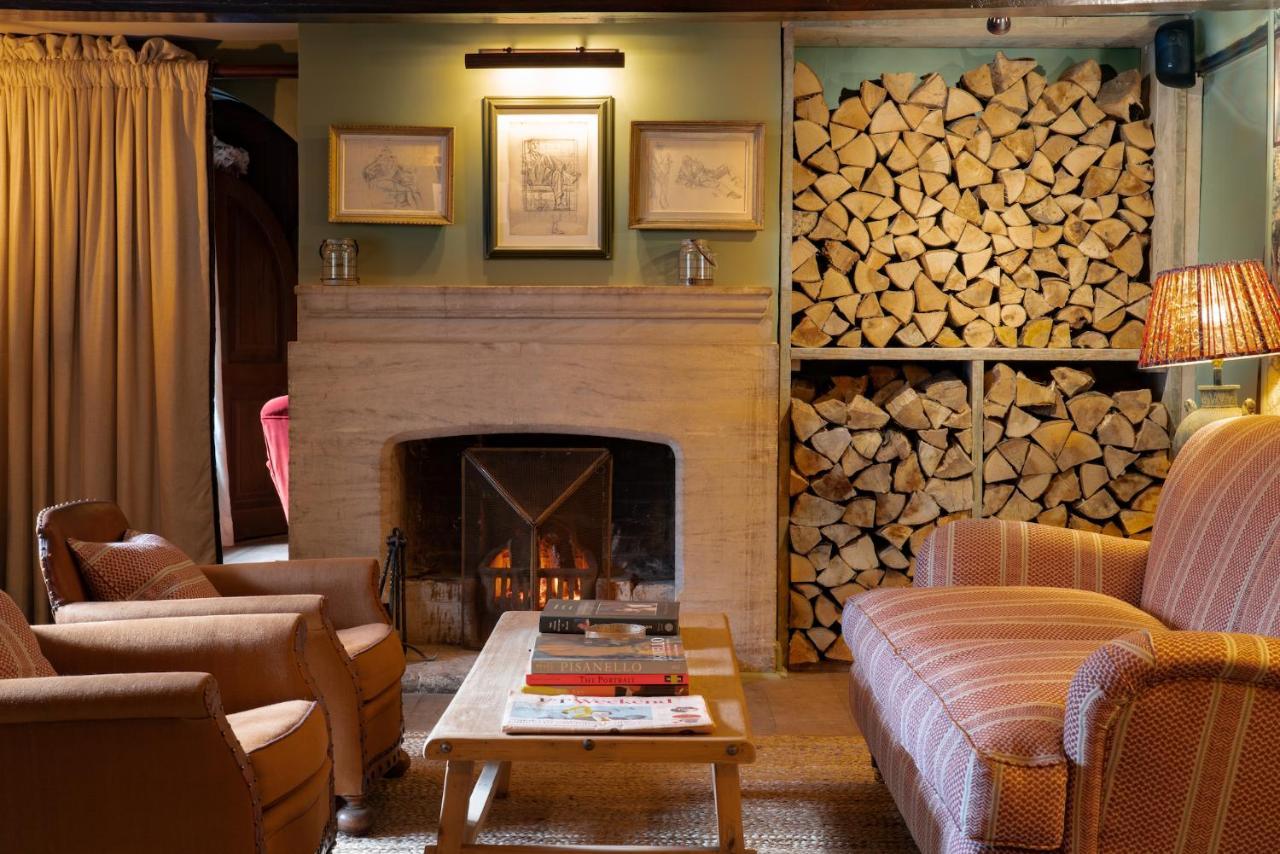 Отель The Double Red Duke, Cotswolds Уитни Экстерьер фото