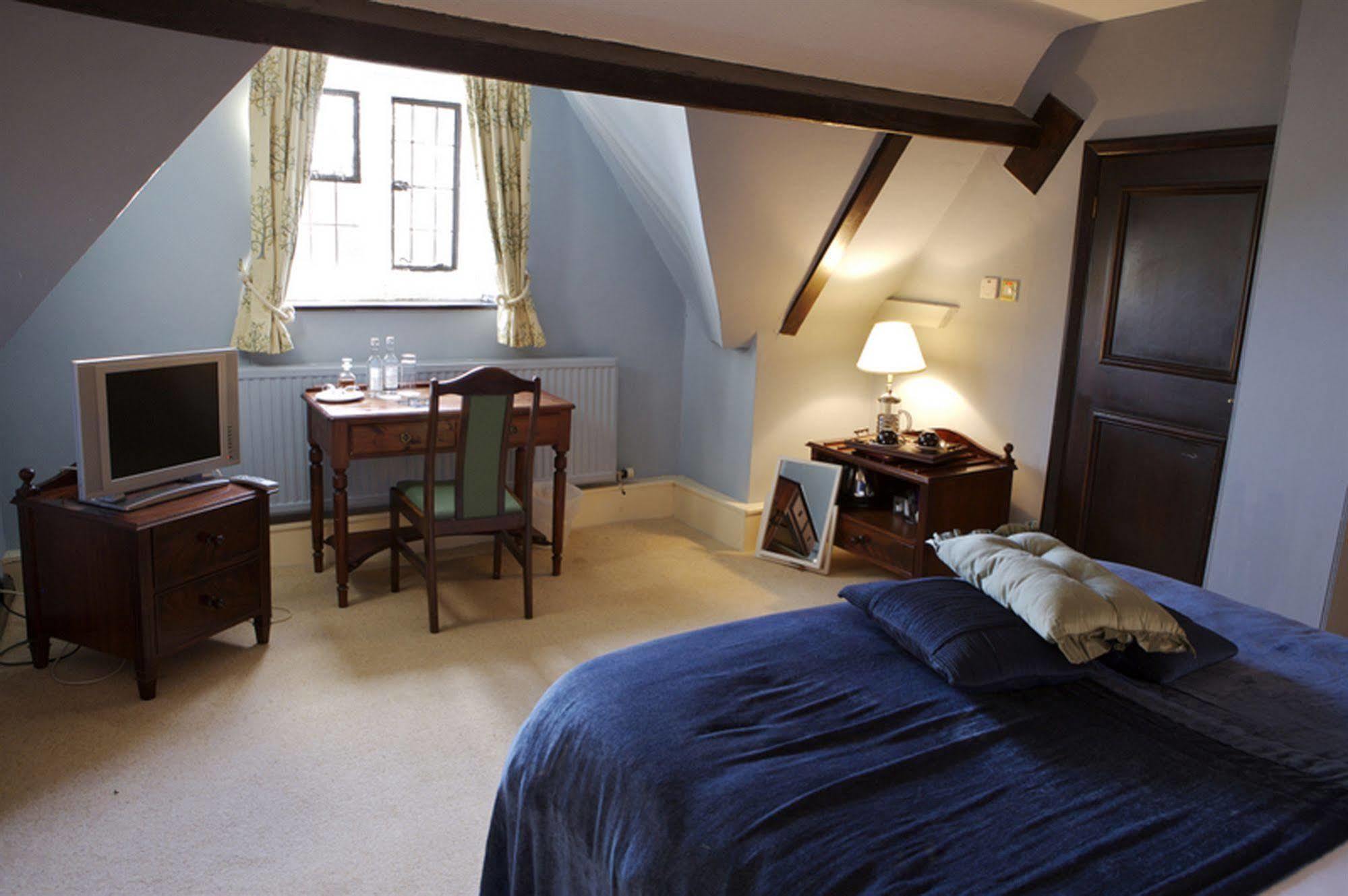 Отель The Double Red Duke, Cotswolds Уитни Экстерьер фото